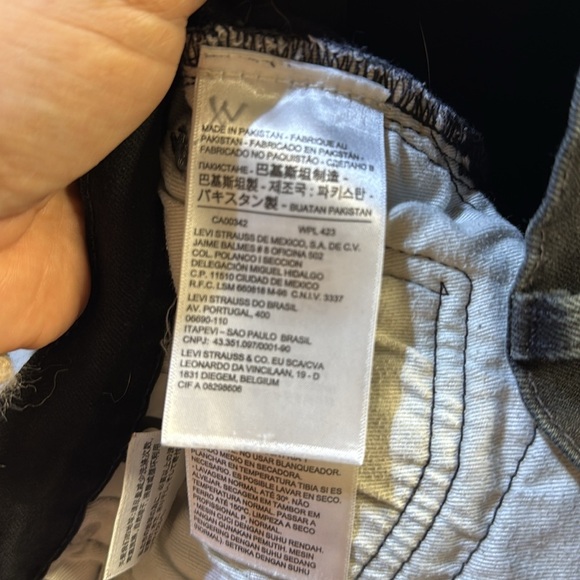 Levi's Black Skinny Jeans Classic Style size 34 - Picture 10 of 13